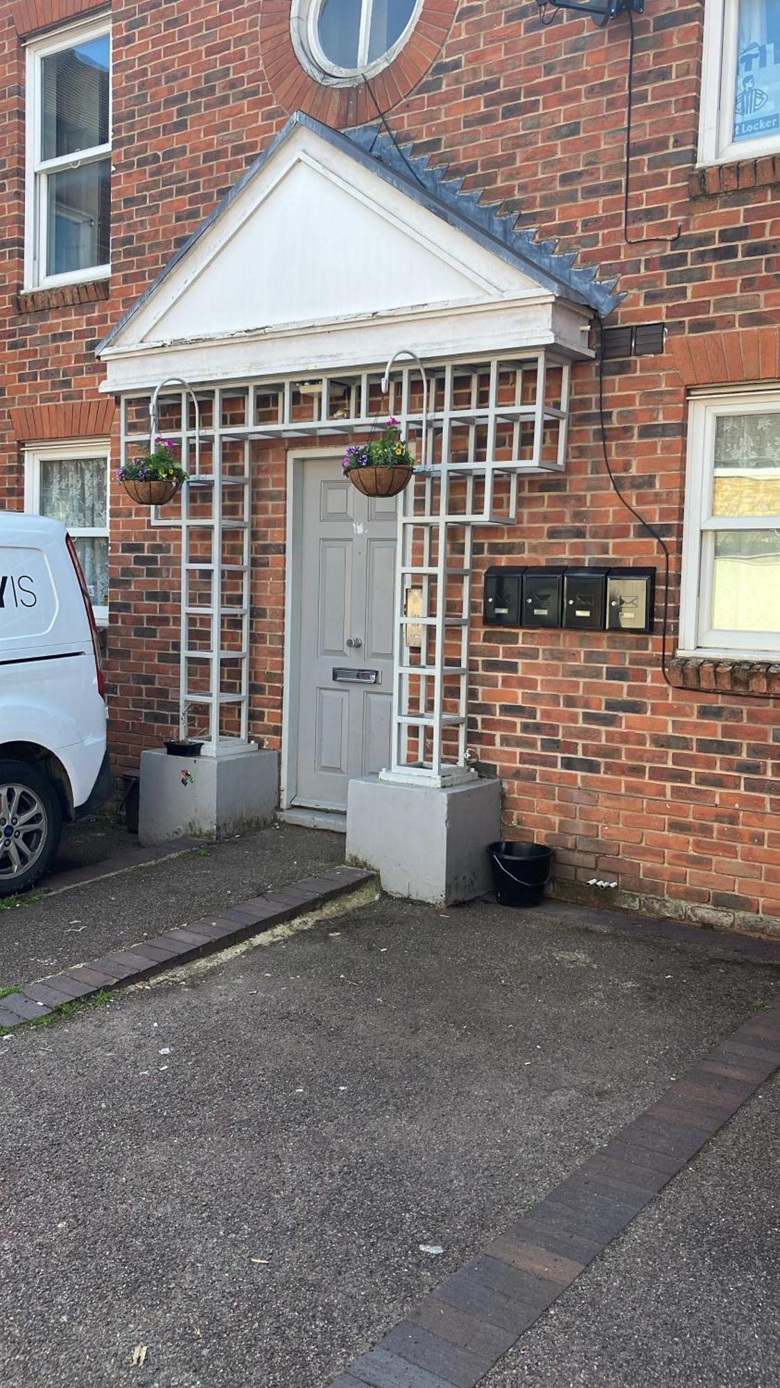 Lancing Apartments - Spacious 2 Bed - Sleeps 6 - Burnham Village Slough Exterior foto